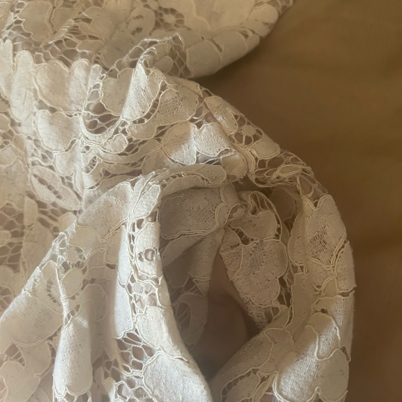 Vince camuto dress.  Fully linned, zipper in the back - Picture 6 of 6